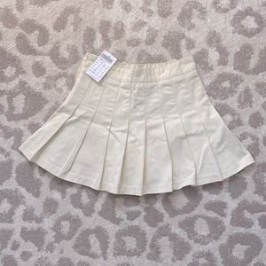 ★ Brandy Melville Off White Tennis Skirt